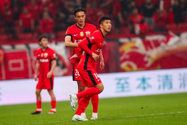 【中超】古斯塔沃破门伤退王燊超乌龙 海港2比1梅州